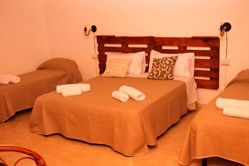 A Rizzilla Guest House 尼科泰拉 外观 照片